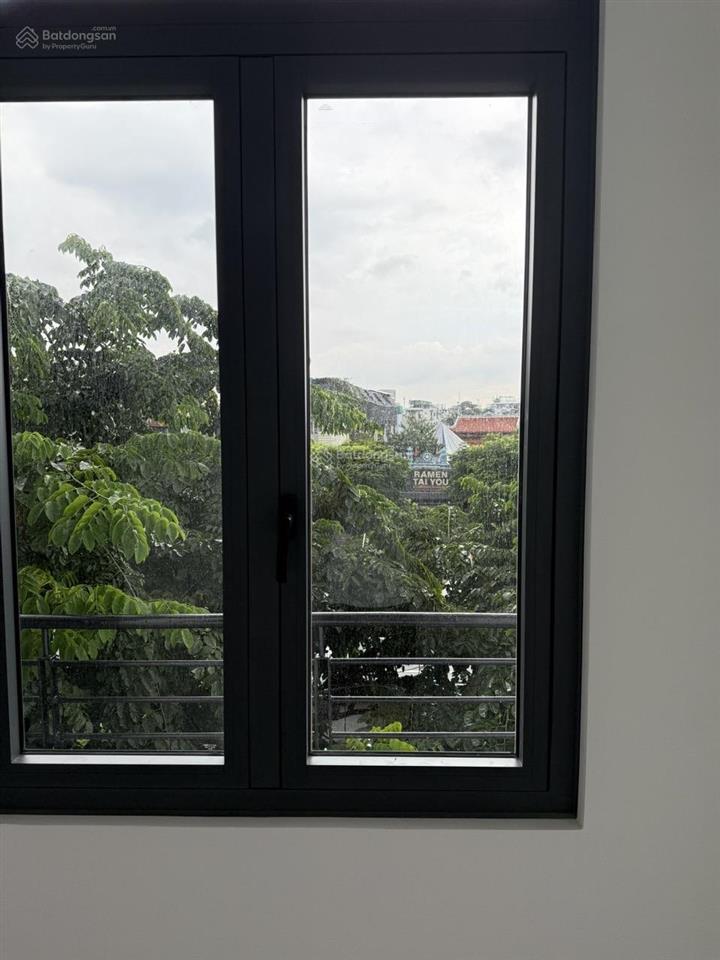 Cần bán nhà mặt tiền phạm văn đồng, nhà mới đẹp giá tốt