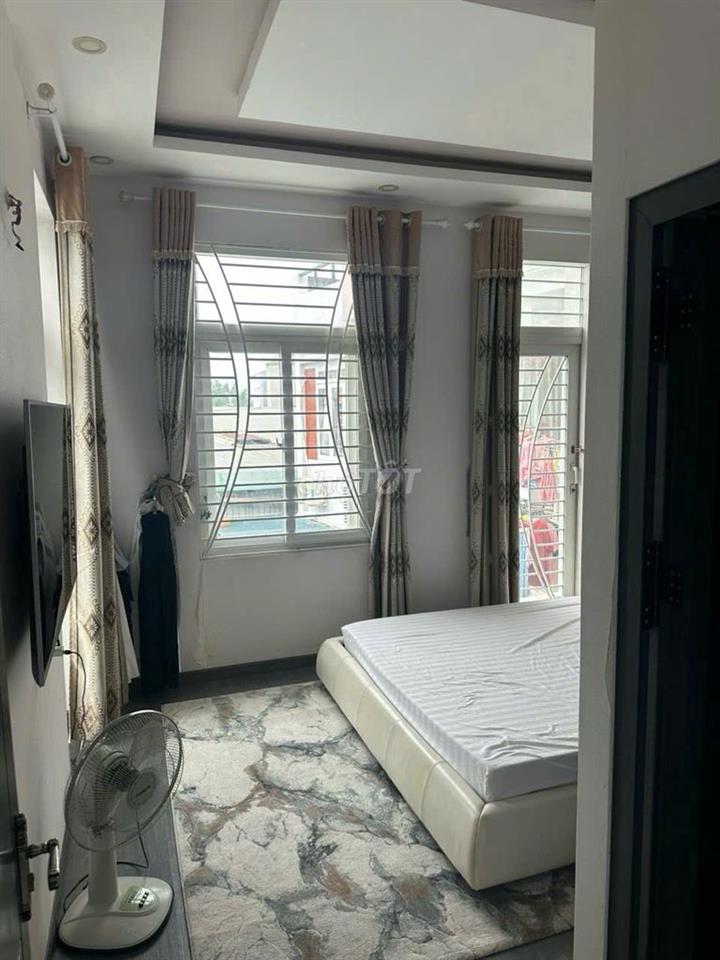Góc 2 MT ô tô (70m2) - Nhà mới Bình Thành giá tốt