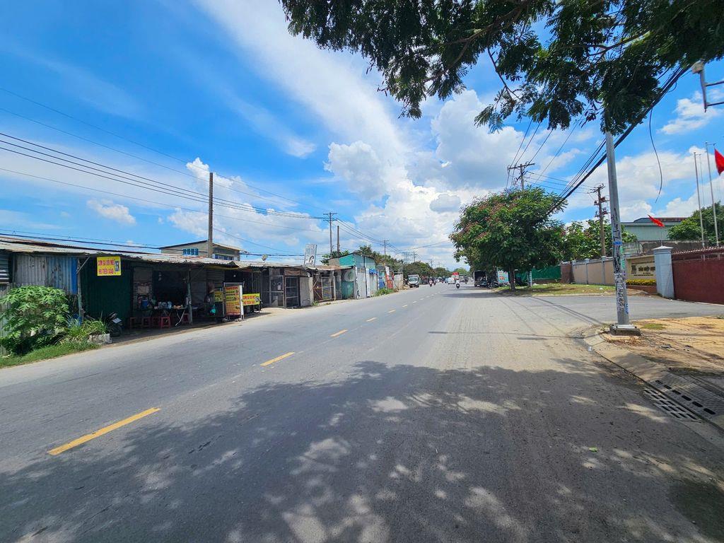 600m2 MT Nguyễn Cửu Phú (13x51) cách TVG 1km