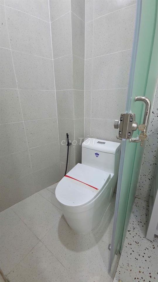 Chính Chủ - bán nhà Bến Vân Đồn 3 tầng