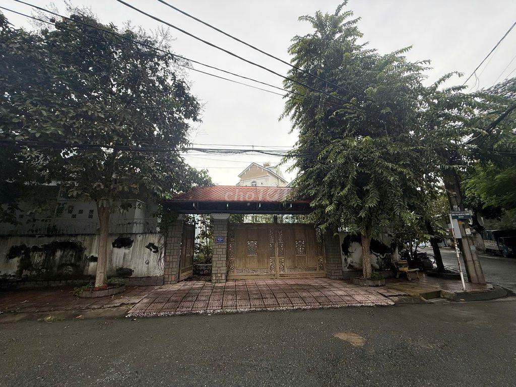 Biệt thự góc 3 MT HimLam (939m2 thỗ cư) - P.Thủ Đức - HCM