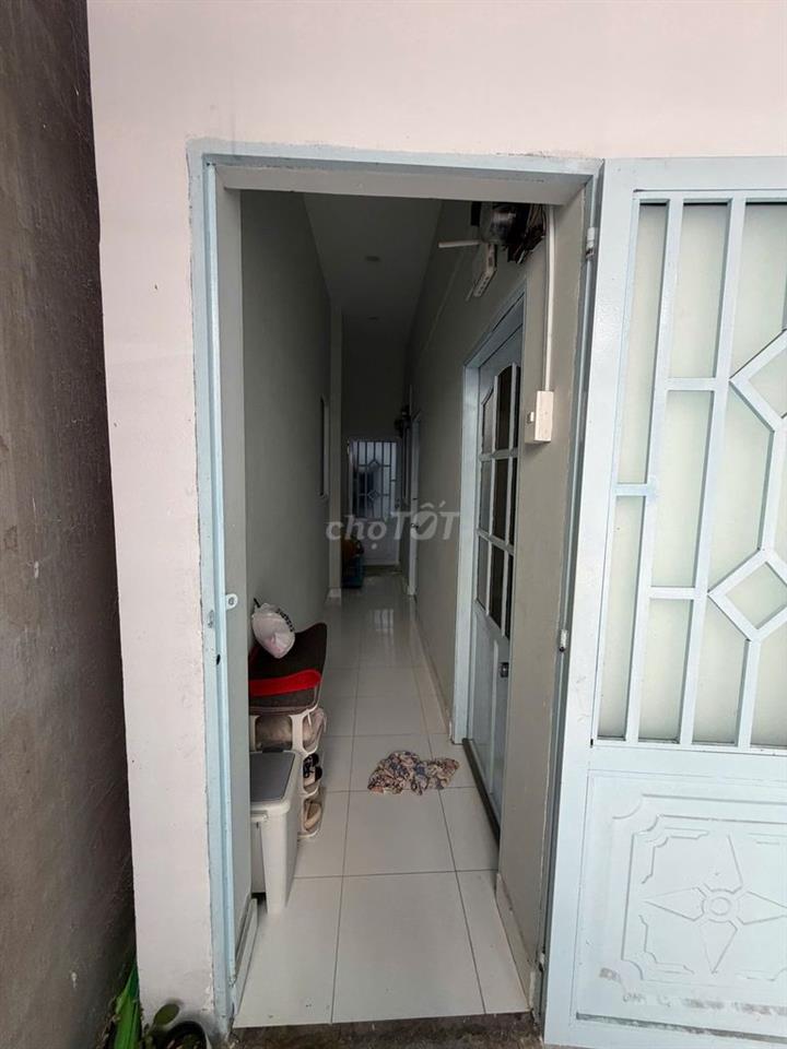 Cho nữ/sinh viên thuê phòng 1 trệt + lửng + lầu