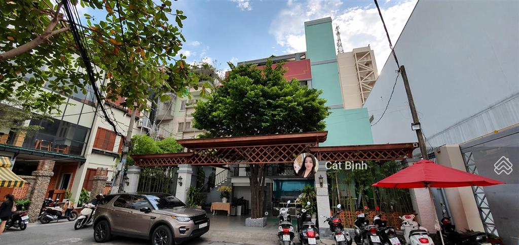 Bán nhà mt thụt hai bà trưng gần điện biên phủ, p. xuân hoà, dt 14.2x27.5m, giá 165 tỷ