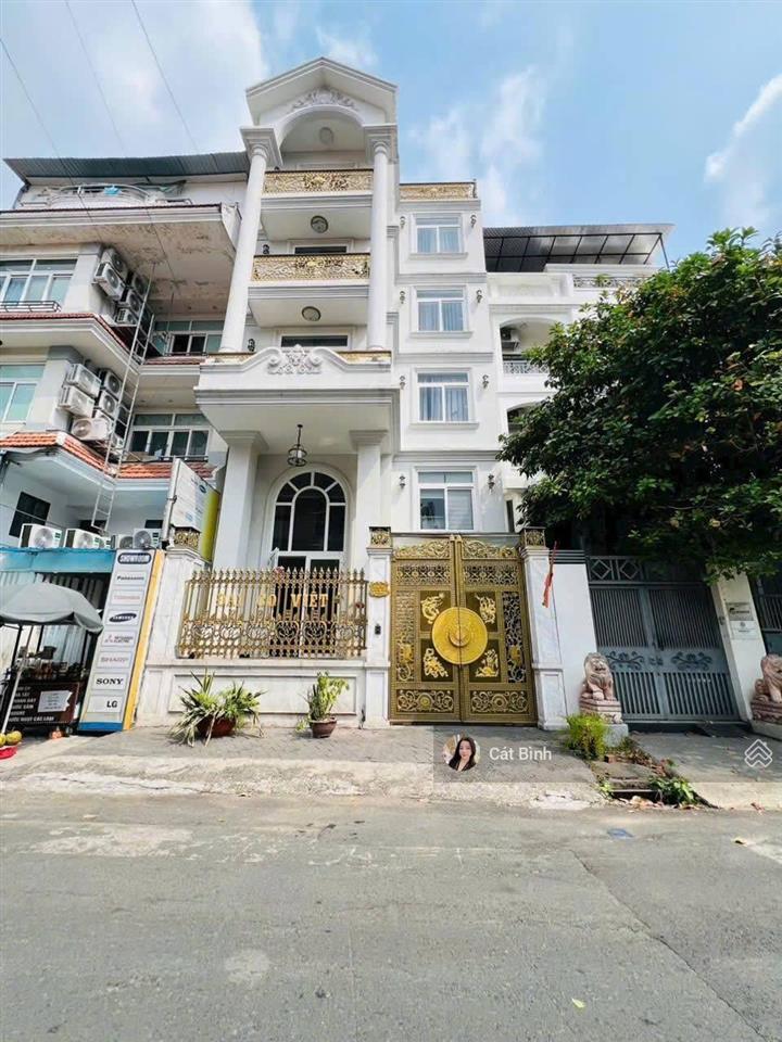 Giảm thêm 5 tỷ bán nhanh biệt thự hẻm 10m ,hồ văn huê, 7mx16m, hầm 5 tầng, full nội thất ở ngay