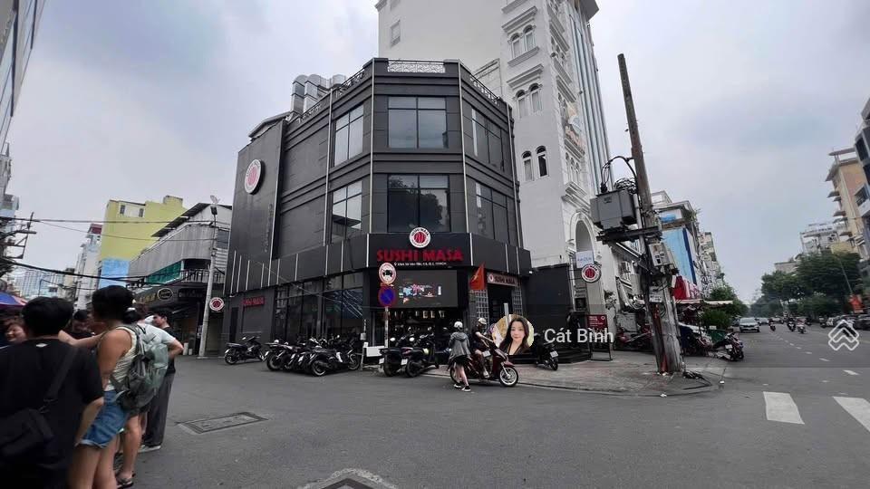 Bán gấp building 2 mặt tiền võ văn tần, quận 3  hầm 8 lầu, thuê 240 triệu/th giá 86 tỷ