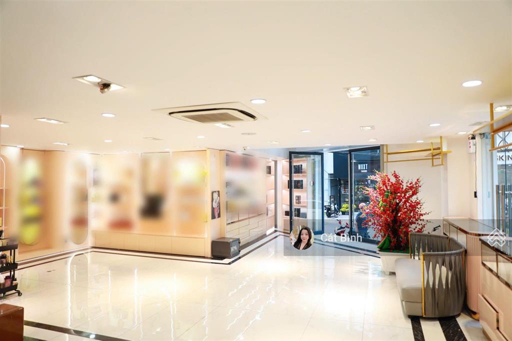 Giảm 10 tỷ. bán tòa nhà góc 2 mặt tiền 283a cmt8, quận 10.