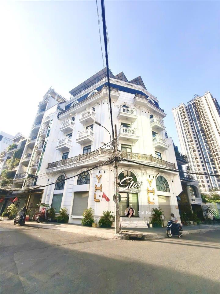 Giảm 10 tỷ. bán tòa nhà góc 2 mặt tiền 283a cmt8, quận 10.