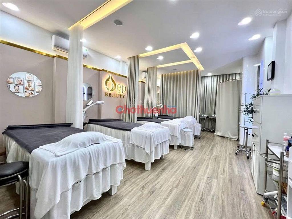 Giảm 10 tỷ còn 22 tỷ  nhà mặt tiền trần khắc chân quận 1, hđ thuê 60 triệu/tháng