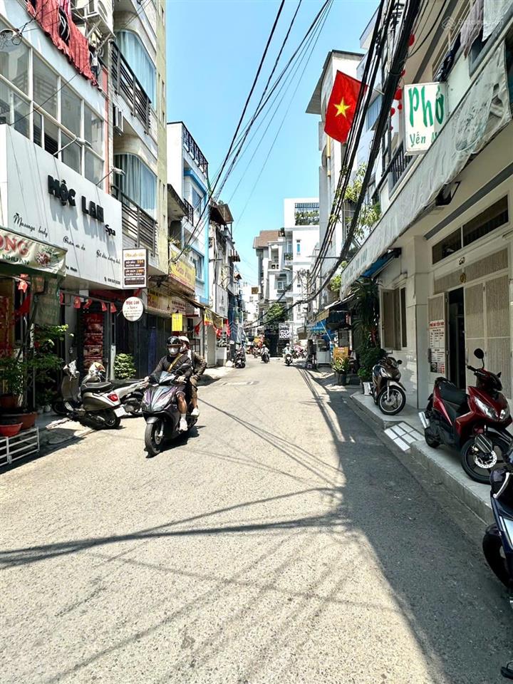 Mặt tiền 4 tầng kinh doanh phú nhuận giá chỉ 5.x tỷ