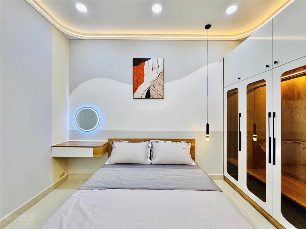 Siêu phẩm 3 tầng nhà mới phú nhuận full nội thất cao cấp