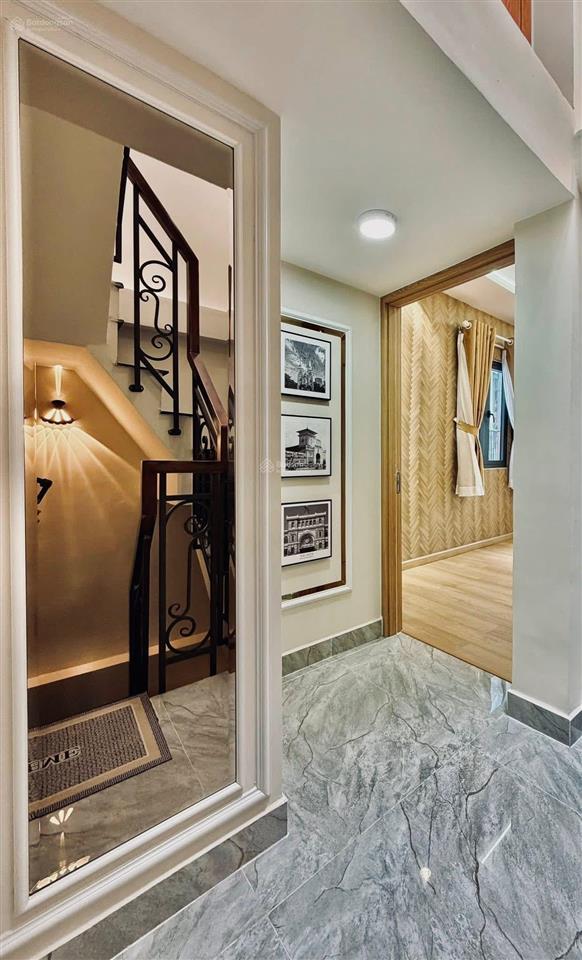 Bán gấp nhà riêng 489/ huỳnh văn bánh, 5,9 tỷ, 30m2, 3pn, 3wc
