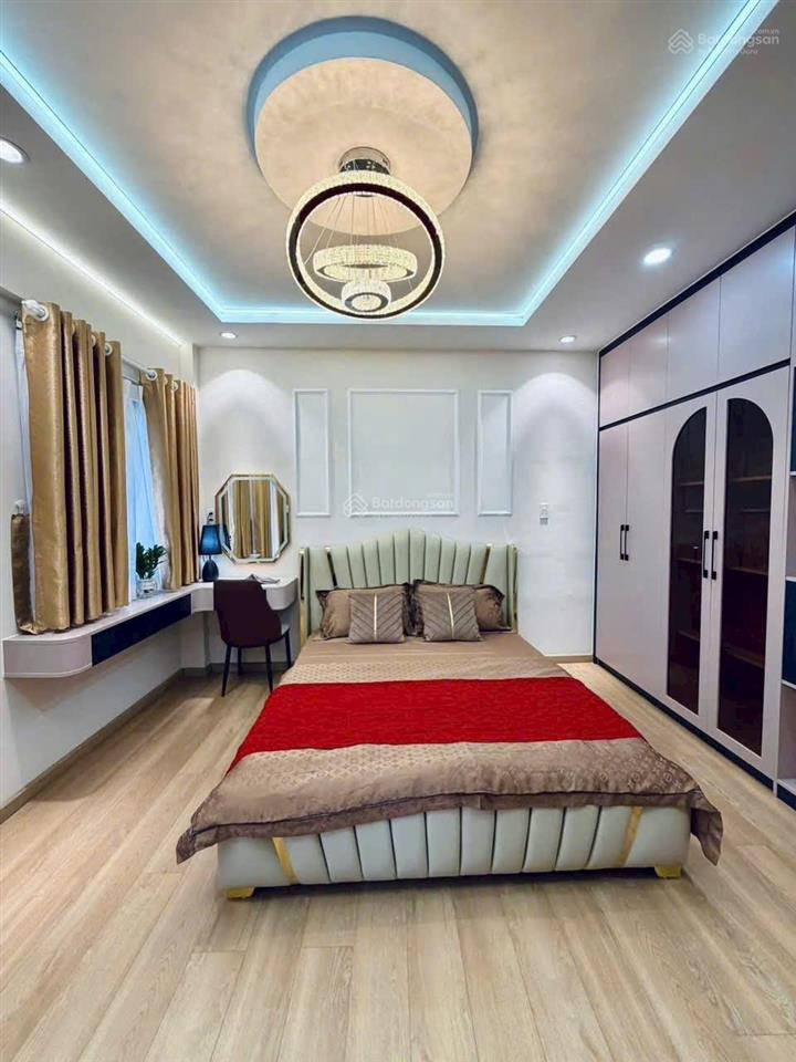 Bán gấp nhà riêng 489/ huỳnh văn bánh, 5,9 tỷ, 30m2, 3pn, 3wc