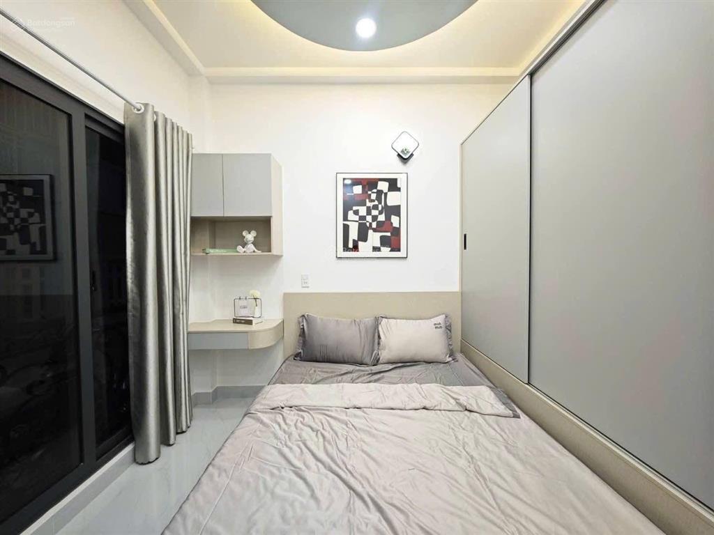 Bán nr 29/ đoàn thị điểm, 8,58 tỷ, 41,3m2, 4pn, 4wc, pháp lý đầy đủ, giá cực chất