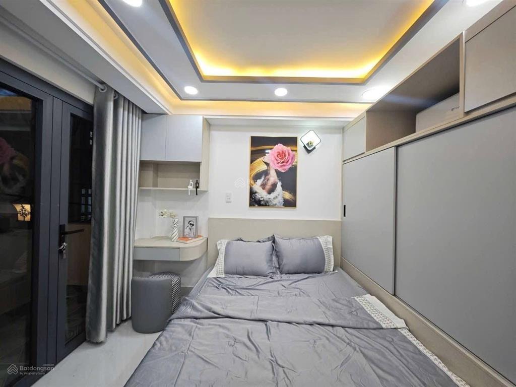 Bán nr 29/ đoàn thị điểm, 8,58 tỷ, 41,3m2, 4pn, 4wc, pháp lý đầy đủ, giá cực chất