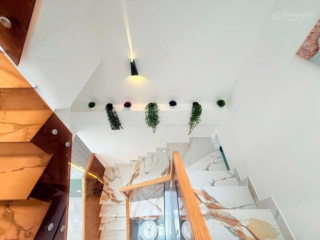 Bán nhà riêng tại trần huy liệu, 7,4 tỷ, 41m2, 4pn, 3wc, 3 tầng
