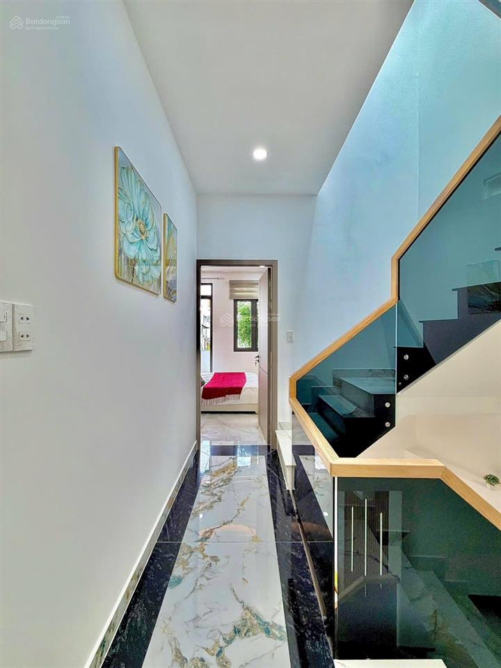 Bán nhà riêng tại trần huy liệu, 7,4 tỷ, 41m2, 4pn, 3wc, 3 tầng