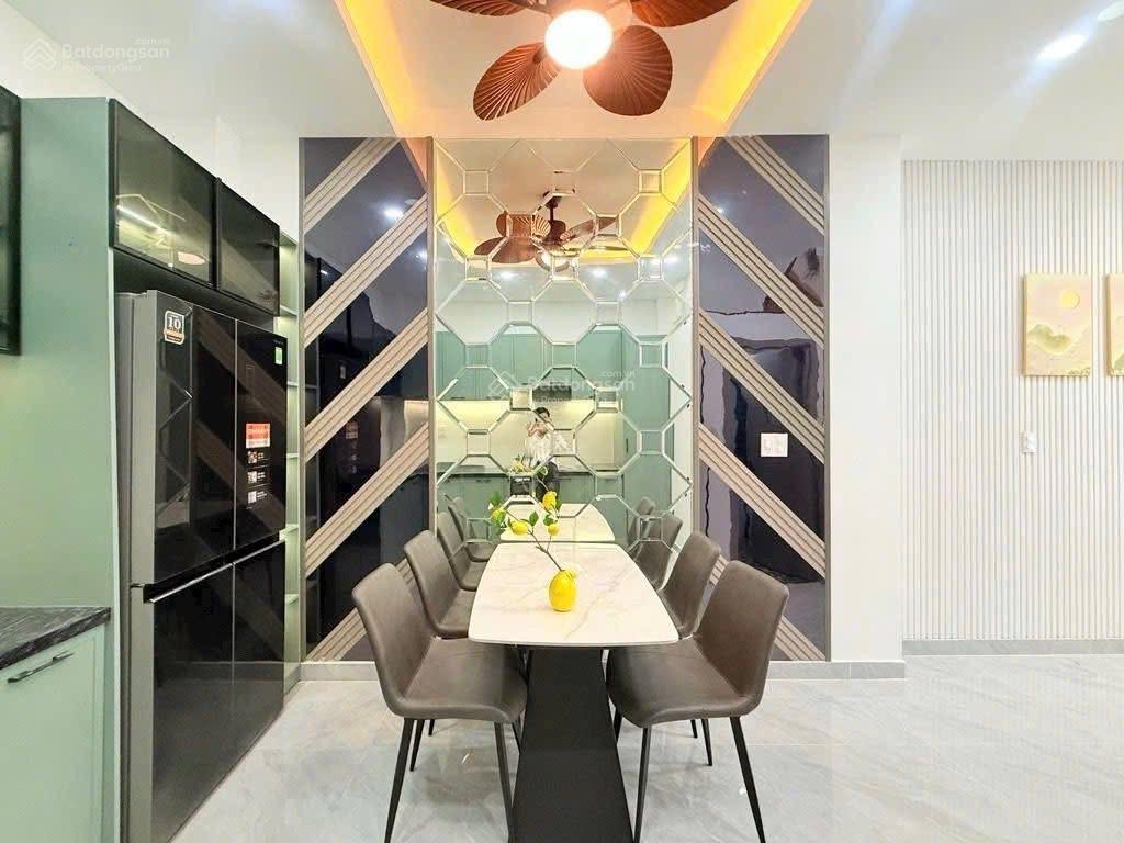 Bán nhà riêng tại trần huy liệu, 7,4 tỷ, 41m2, 4pn, 3wc, 3 tầng