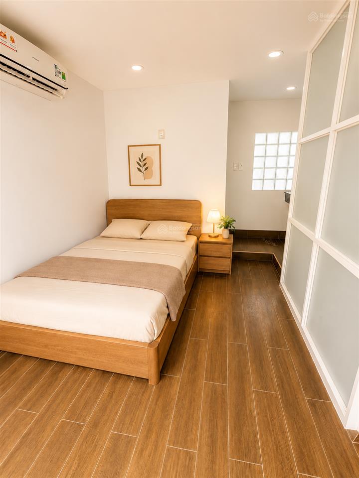 Mặt tiền 4 tầng kinh doanh phú nhuận chỉ 5.39 tỷ