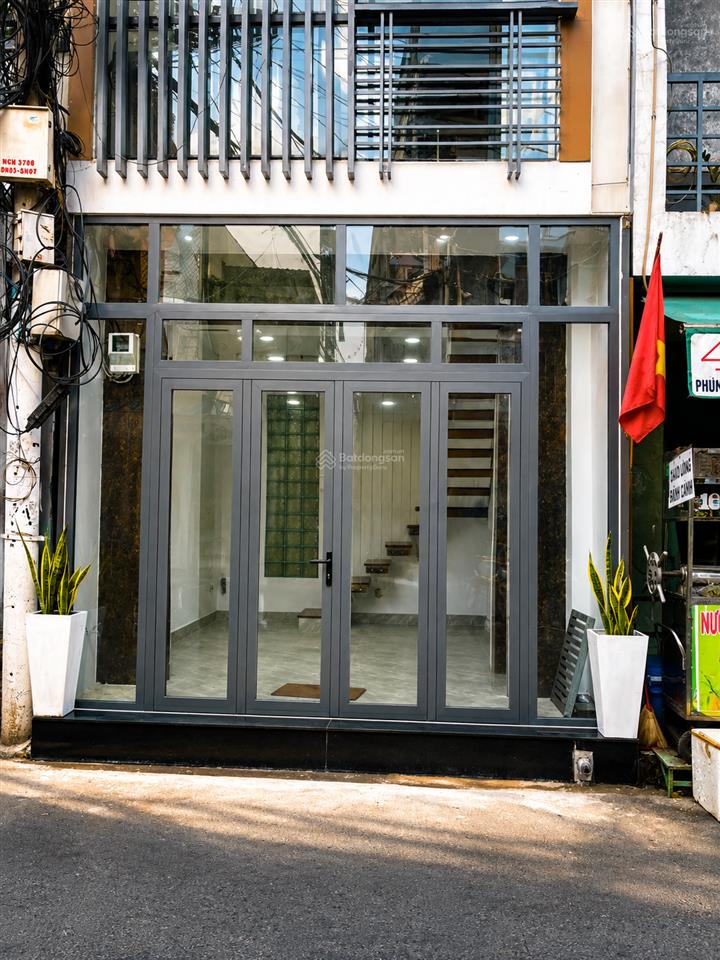 Mặt tiền 4 tầng kinh doanh phú nhuận chỉ 5.39 tỷ