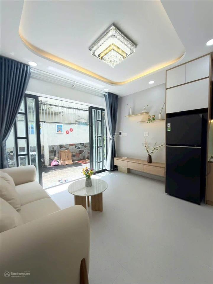 Nhà 4 tầng hẻm nhựa xe hơi bình thạnh, cách mặt tiền nguyễn văn đậu chỉ 30m, ngay chợ cây quéo.