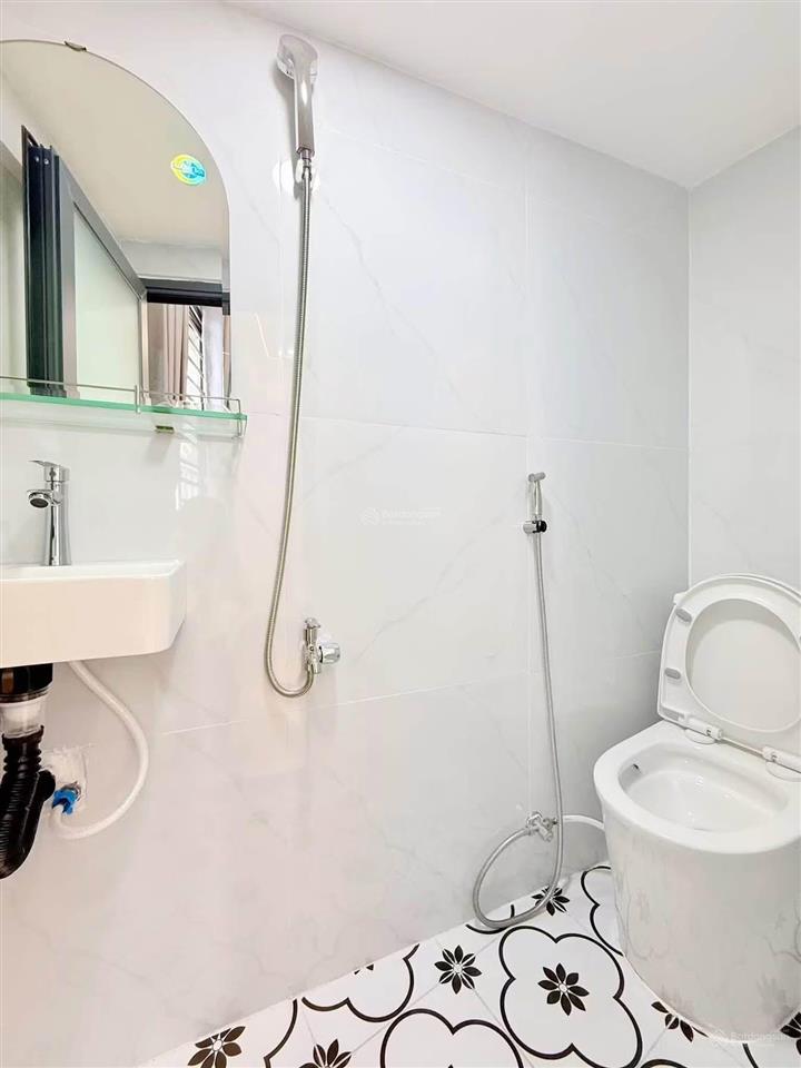 Nhà 3 tầng lô góc hẻm thông phùng văn cung, p.7 phú nhuận chỉ 3.1 tỷ