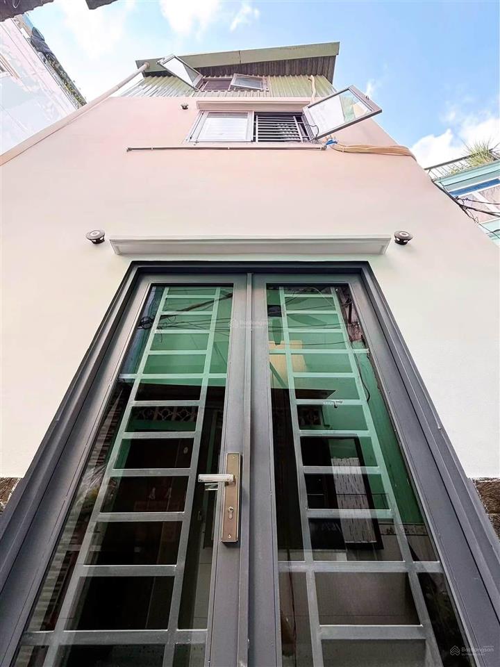 Nhà 3 tầng lô góc hẻm thông phùng văn cung, p.7 phú nhuận chỉ 3.1 tỷ