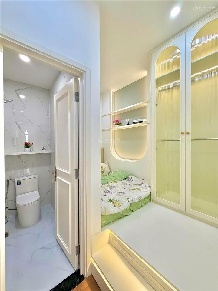 Nhà 5 tầng khu vip phan xích long phú nhuận hẻm xe hơi đậu cửa giá chỉ 7.2 tỷ tl