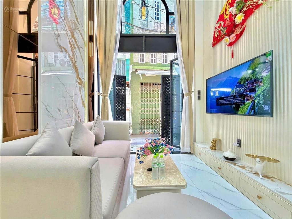 Nhà 5 tầng khu vip phan xích long phú nhuận hẻm xe hơi đậu cửa giá chỉ 7.2 tỷ tl