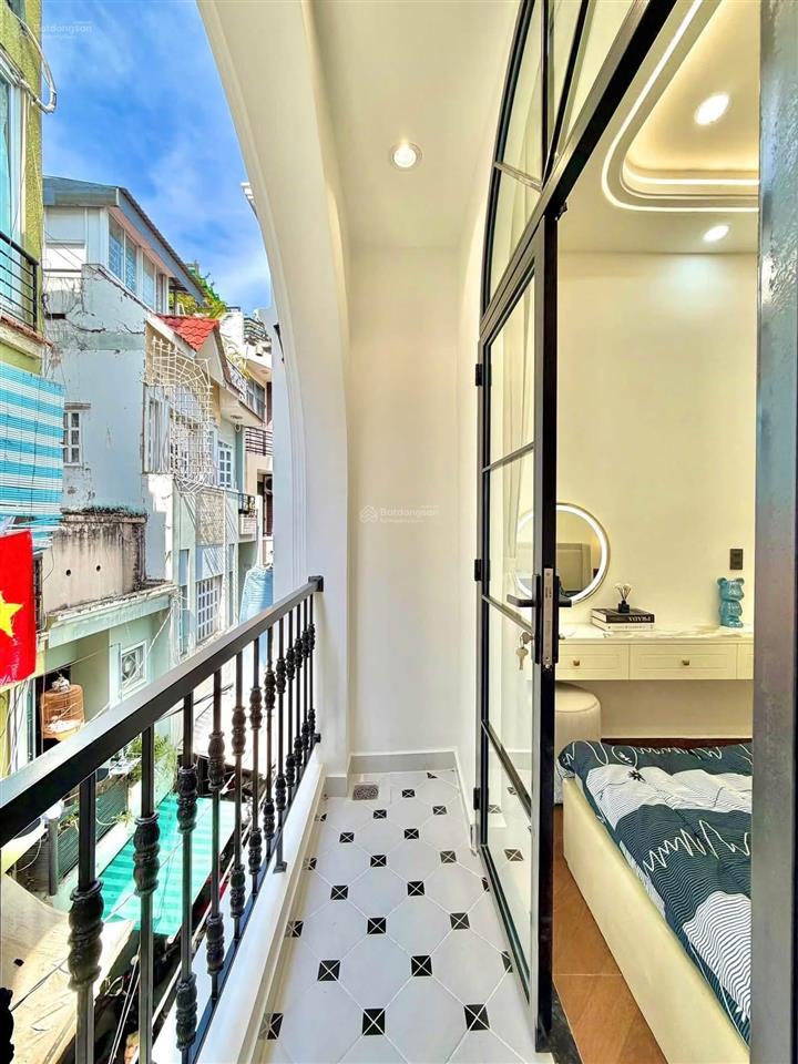 Nhà 5 tầng khu vip phan xích long phú nhuận hẻm xe hơi đậu cửa giá chỉ 7.2 tỷ tl
