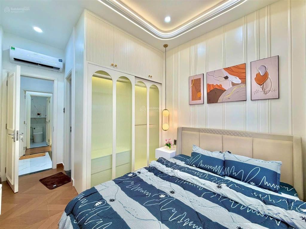 Nhà 5 tầng khu vip phan xích long phú nhuận hẻm xe hơi đậu cửa giá chỉ 7.2 tỷ tl