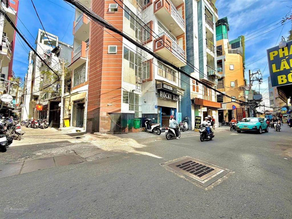 Nhà 5 tầng khu vip phan xích long phú nhuận hẻm xe hơi đậu cửa giá chỉ 7.2 tỷ tl