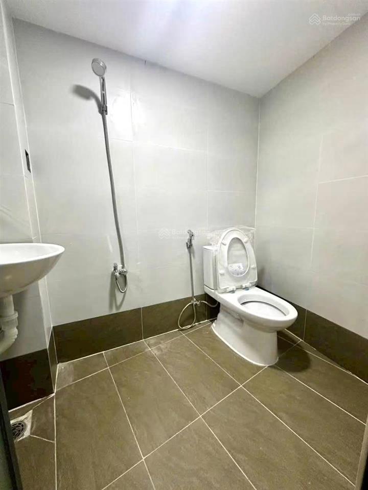 Nhà 3 tầng mới đẹp trung tâm quận 1 giá chỉ 4.** tỷ