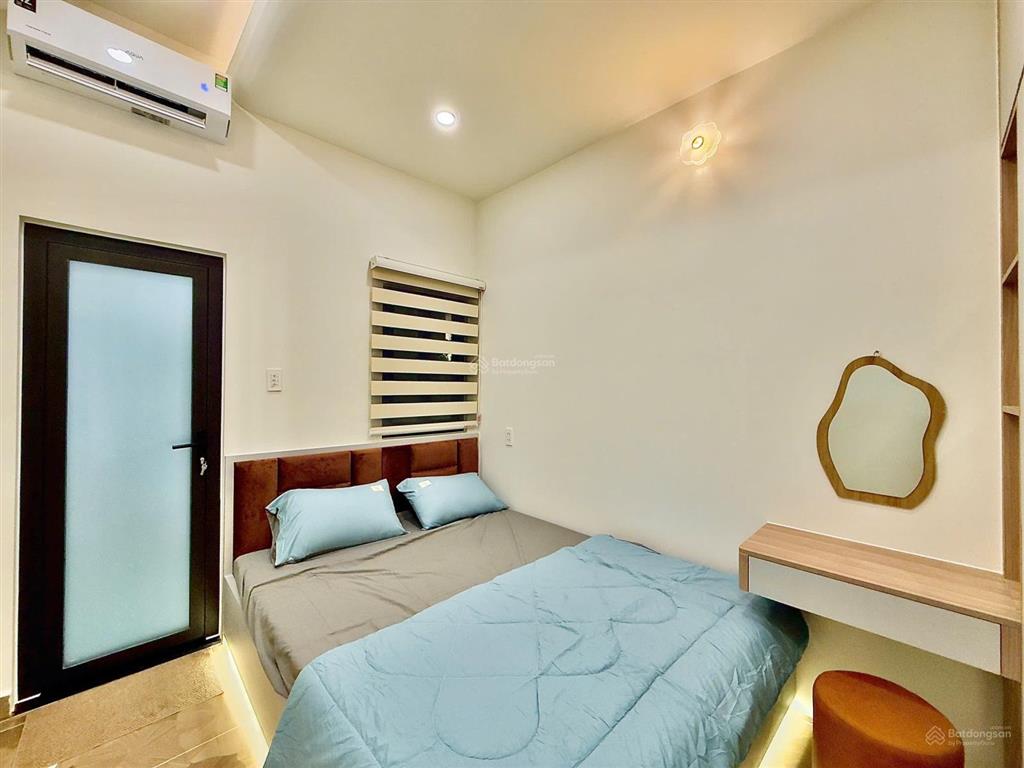 Nhà mới 3 tầng nguyễn kiệm phú nhuận chỉ 6,x tỷ