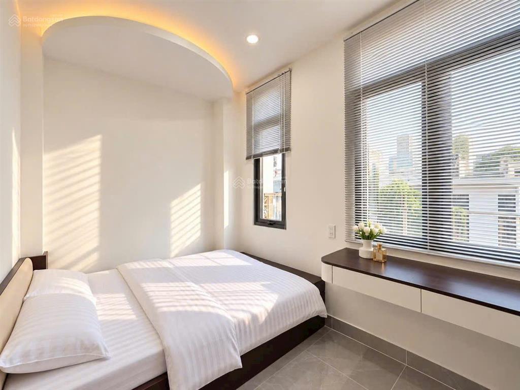 Bán nhà riêng 4 tầng tại phan xích long, 4,75 tỷ, 17m2 giá siêu hời hàng hiếm