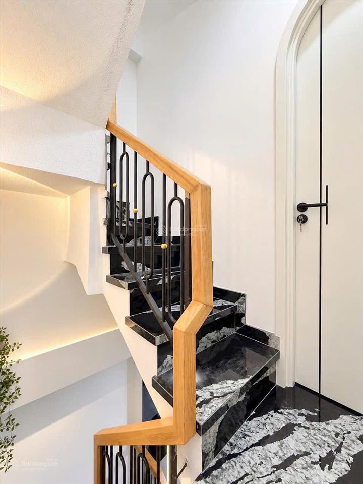 Bán nhà riêng 4 tầng tại phan xích long, 4,75 tỷ, 17m2 giá siêu hời hàng hiếm