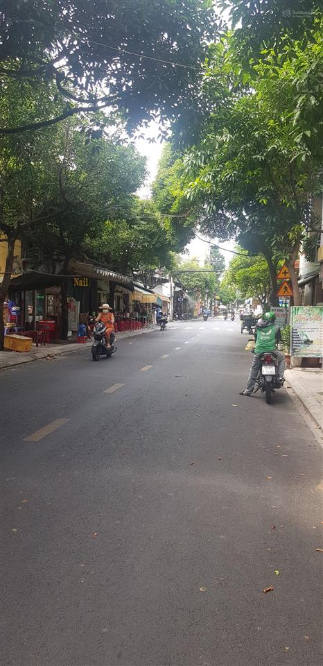 Bán biệt thự hẻm vip nam kỳ khởi nghĩa, quận 3 dt 17x17m, trệt 2 lầu st giá 69.5 tỷ thương lượng