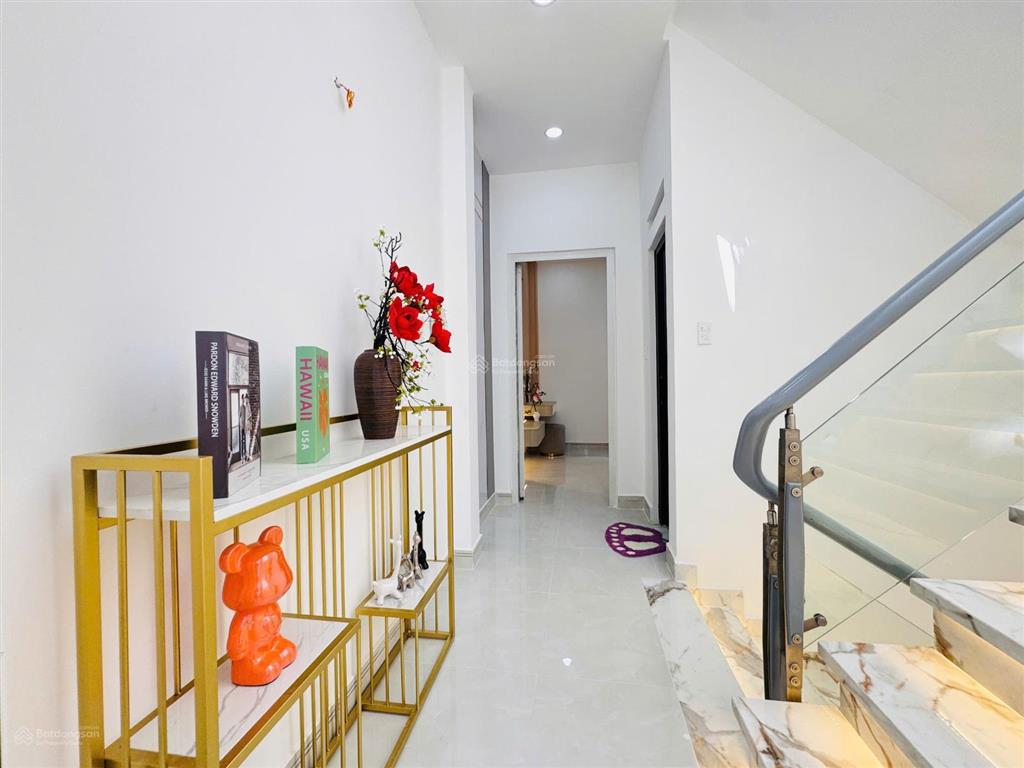 Bán nhà đẹp khu vip đường lê đức thọ, nhà siêu đẹp chỉ hơn 7 tỷ.  ngay 0902 812 ***