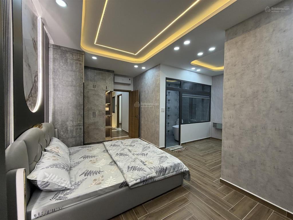 Bán vila phố tuyệt đẹp có phòng ngủ dưới trệt, trục đường nguyễn tư giản gò vấp