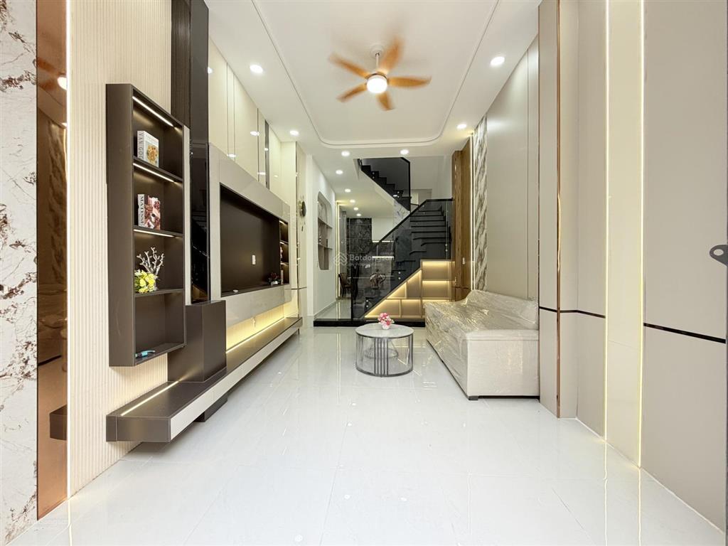 Bán nhà đẹp, 1 xẹc đường quang trung thông ra nguyễn văn khối, phường thông tây hội gò vấp