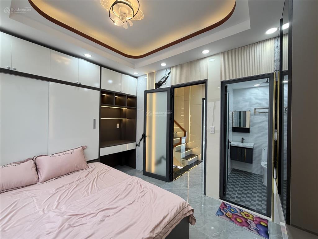 Bán nhà đẹp đúc 3,5 lầu sát ngã 5, trục đường quang trung, phường 10, quận gò vấp