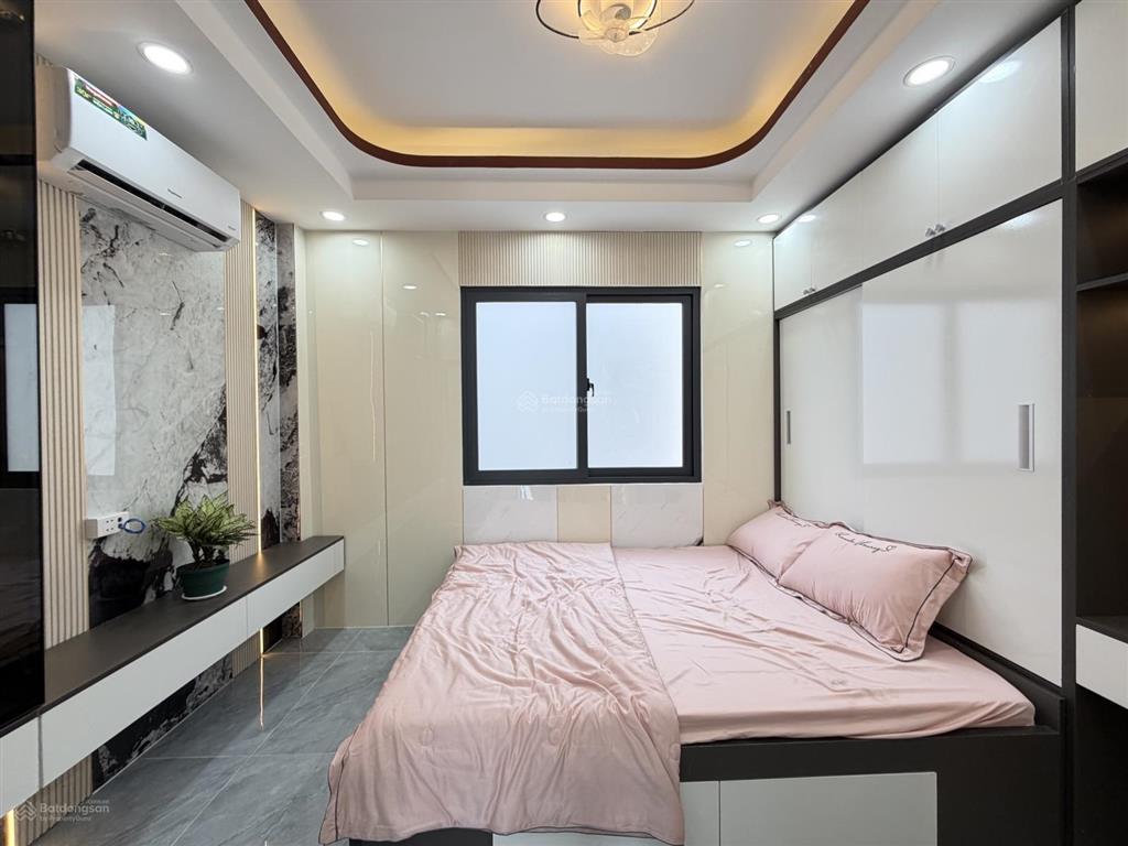 Bán nhà đẹp đúc 3,5 lầu sát ngã 5, trục đường quang trung, phường 10, quận gò vấp