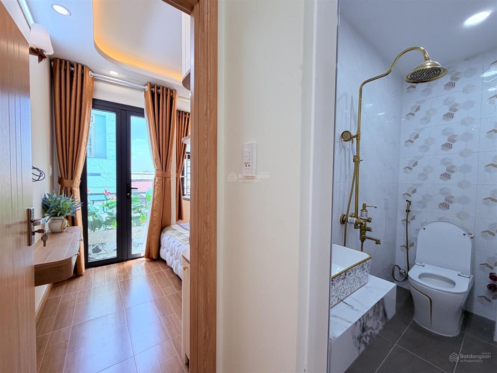 Bán nhà đẹp giá rẻ, trục đường phạm văn chiêu, phường thông tây hội ( phường 14 cũ ) gò vấp