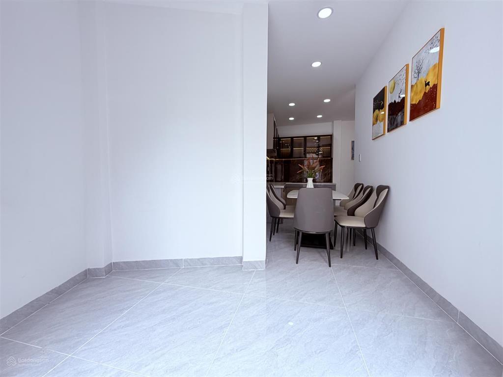Bán nhà đẹp giá rẻ nhỉnh 5 tỷ, trục đường phạm văn chiêu, phường an hội đông gò vấp