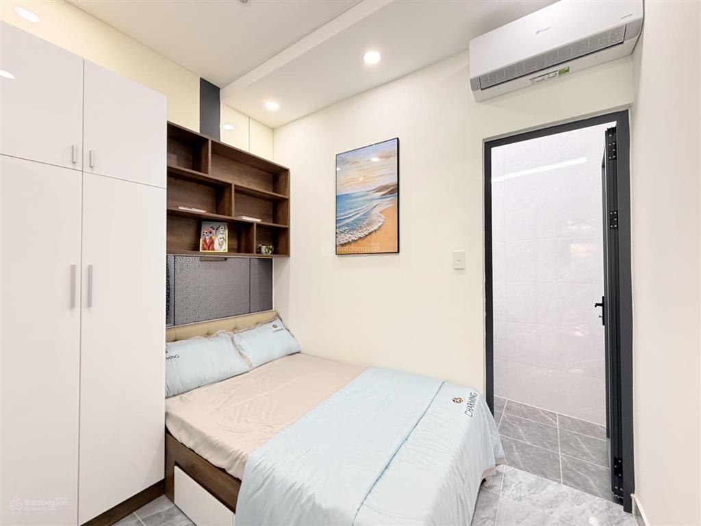 Bán nhà đẹp giá mềm trục đường hoàng bật đạt, phường 15 tân bình