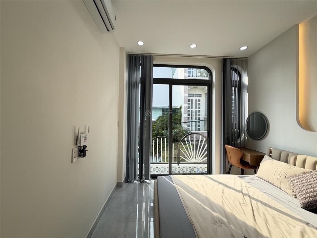 Bán nhà đẹp giá rẻ, ngang 6,2m thông sát chợ trường học, trục đường phạm văn chiêu, phường 8 gò vấp