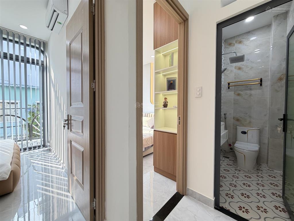 Bán nhà đẹp giá rẻ, ngang 6,2m thông sát chợ trường học, trục đường phạm văn chiêu, phường 8 gò vấp