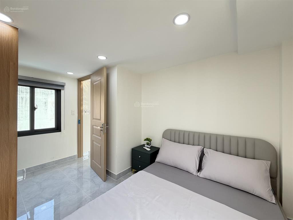 Bán nhà đẹp giá rẻ, ngang 6,2m thông sát chợ trường học, trục đường phạm văn chiêu, phường 8 gò vấp