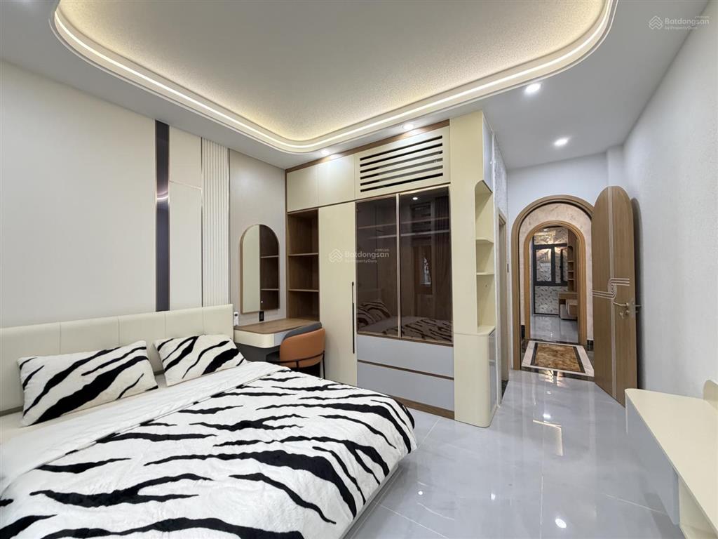 Bán nhà đẹp gần chợ trường học sát bên siêu thị emart, phường 12 gò vấp