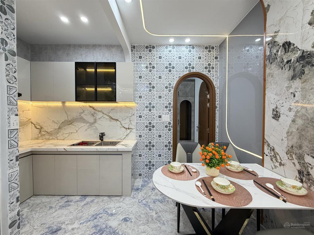 Bán nhà đẹp giá mềm trục đường nguyễn sỹ sách thông phạm văn bạch, phường 15 tân bình