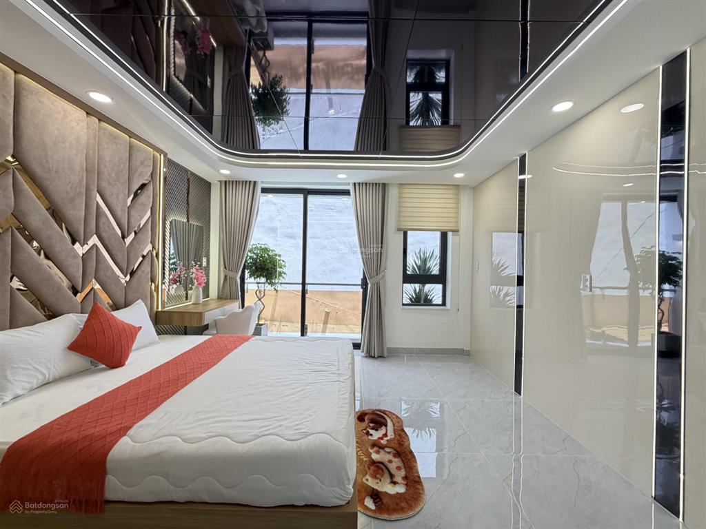 Bán nhà đẹp giá rẻ kế bên chợ, trường học và nhà thờ, trục đường phạm văn chiêu, phường 8 gò vấp